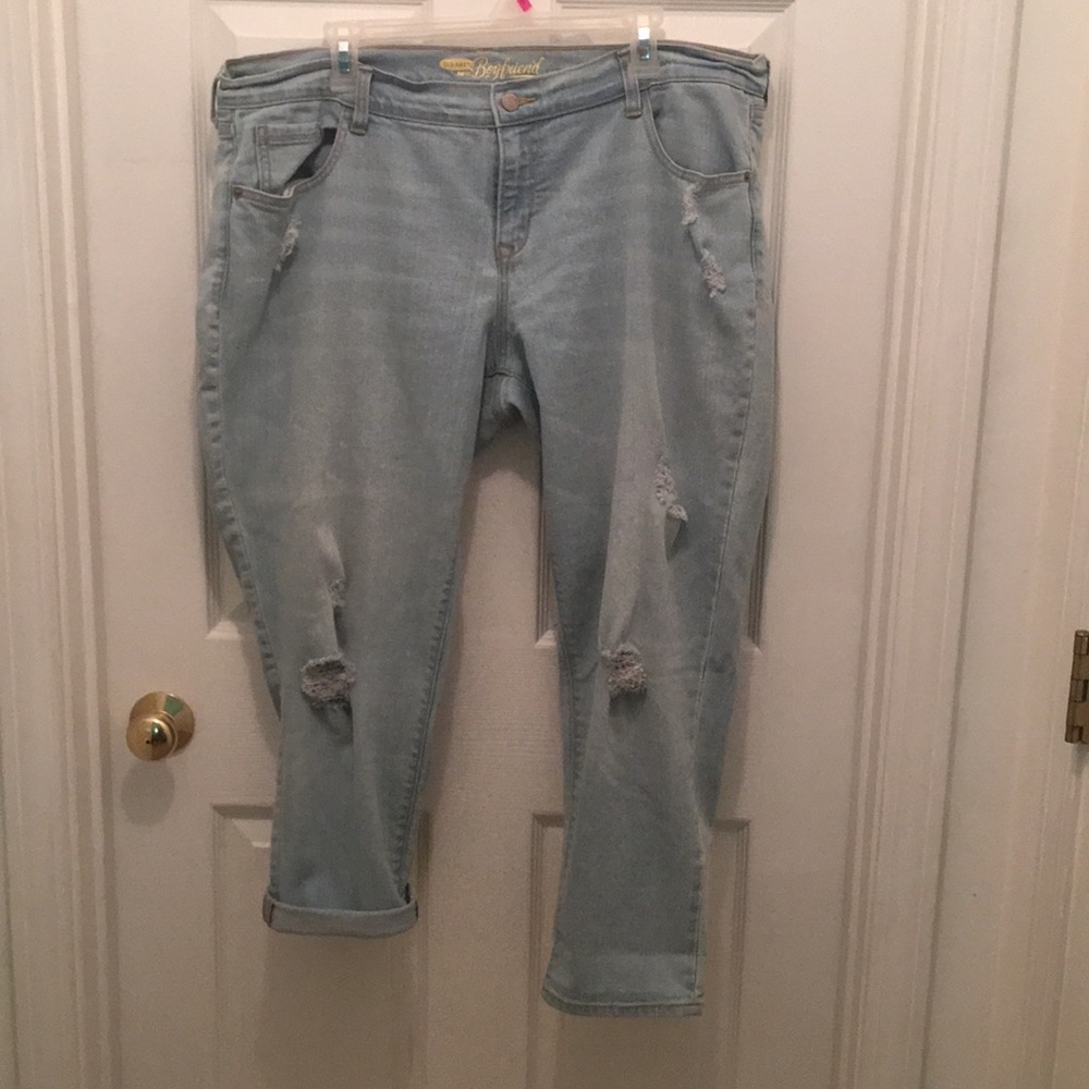 Boyfriend distressed jeans